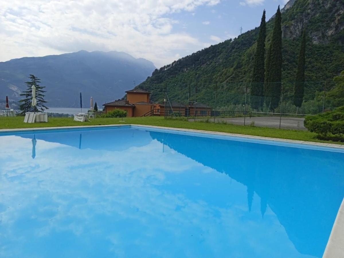 ריבה דל גארדה L'Angolo Di Pace E Relax Del Lago Di Garda מראה חיצוני תמונה